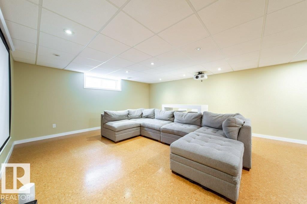 NW - 8007 73 AV Image 34