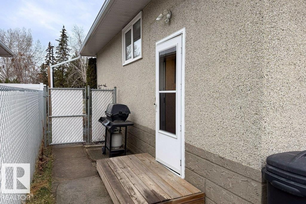 NW - 8007 73 AV Image 39