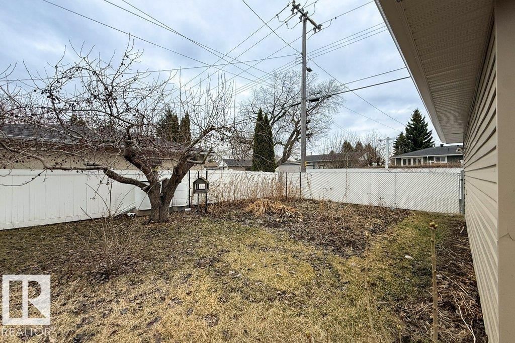 NW - 8007 73 AV Image 42