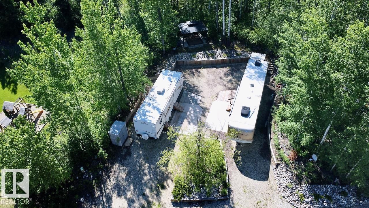 26 & 27 HGHWAY 31, Rural Parkland County, Alberta T0E 2B0