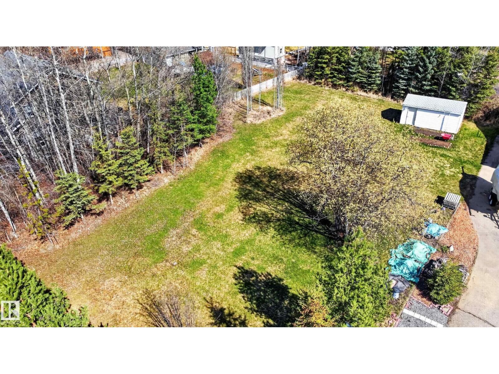 4920 48A AV, Rural Lac Ste. Anne County, Alberta T0E 0A0