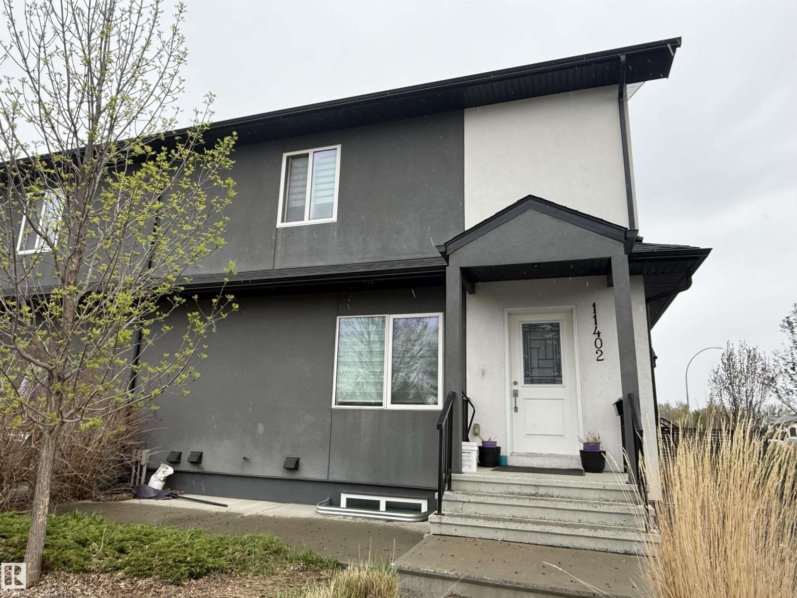 11402 133 AV, Edmonton, Alberta T5E 1E3