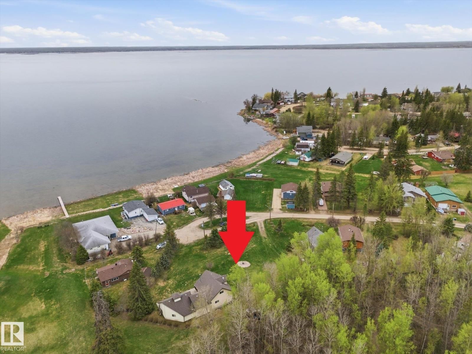 217 2 Street, Rural Lac Ste. Anne County, Alberta T0E 1A0