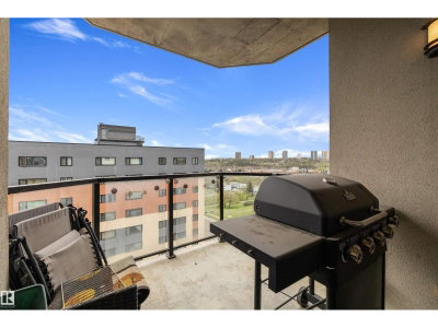 9707 106 ST | Edmonton Alberta | Slide Image Twenty-two