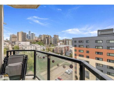 9707 106 ST | Edmonton Alberta | Slide Image Twenty-four