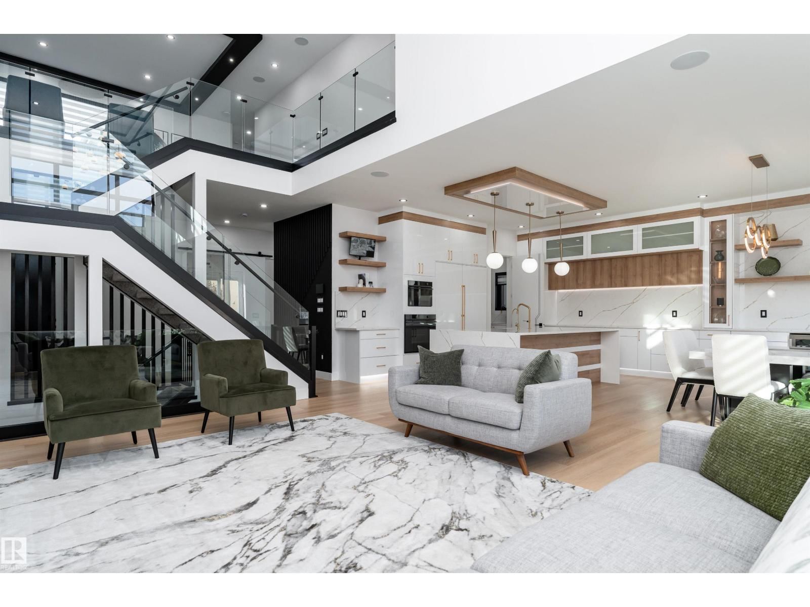 16511 8 ST, Edmonton, Alberta T5Y 4J1