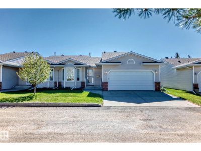 4815 32 AV | Edmonton Alberta | Slide Image Two
