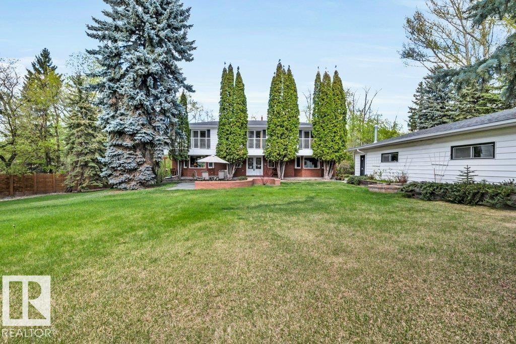 260 Windermere DR, Edmonton, Alberta T6W 0S4
