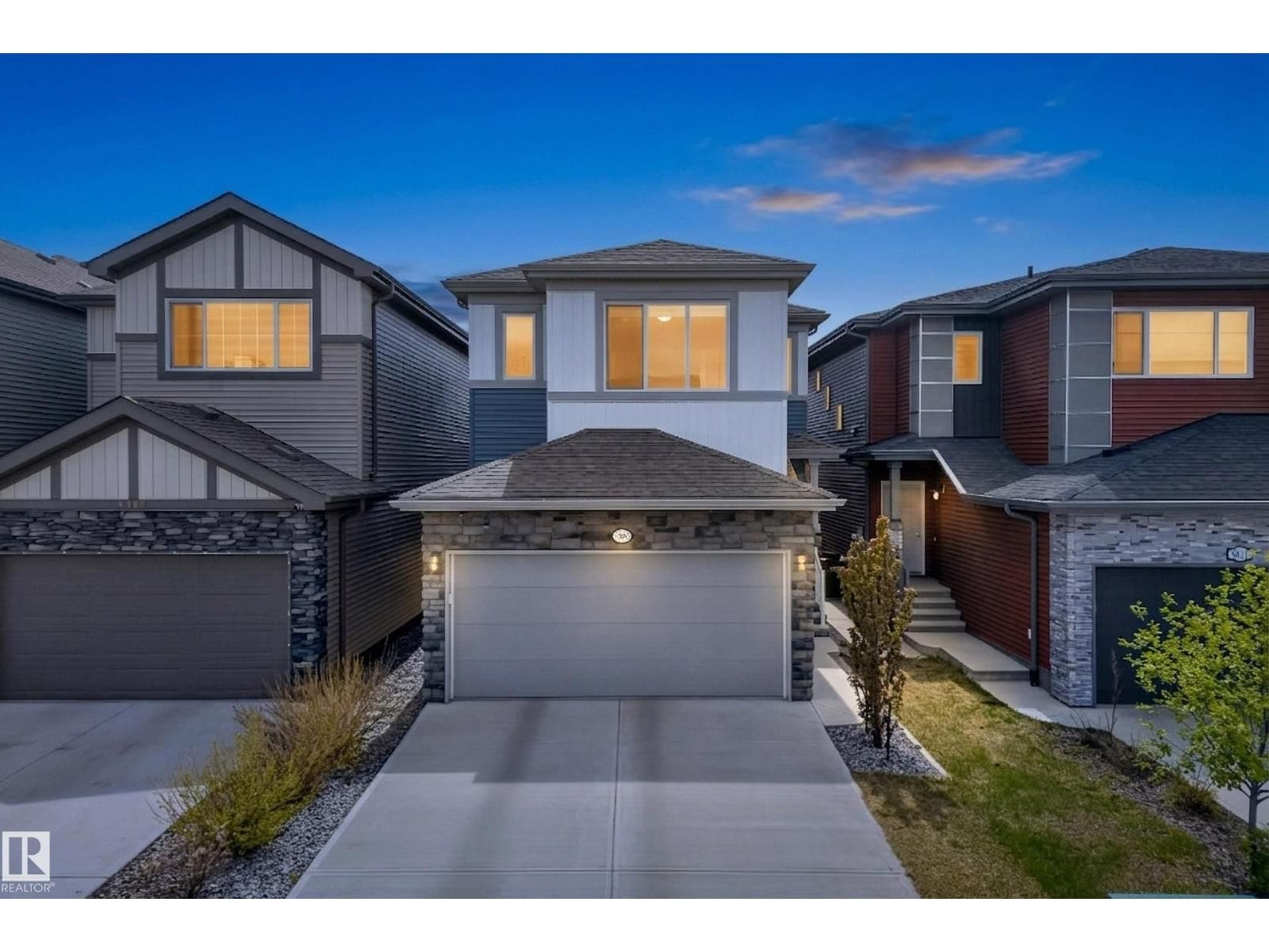 9309 PEAR LINK LI, Edmonton, Alberta T6X 2N8