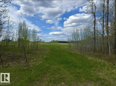 50206 Range Road 215 | Rural Leduc County Alberta | Slide Image Two