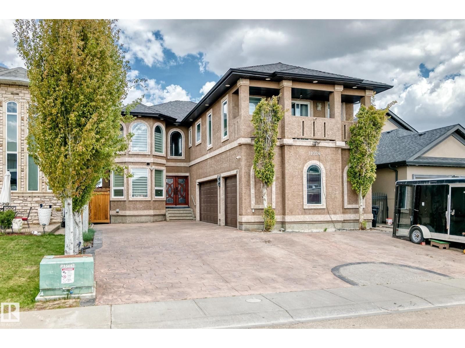 11024 179 AV, Edmonton, Alberta T5X 6J3