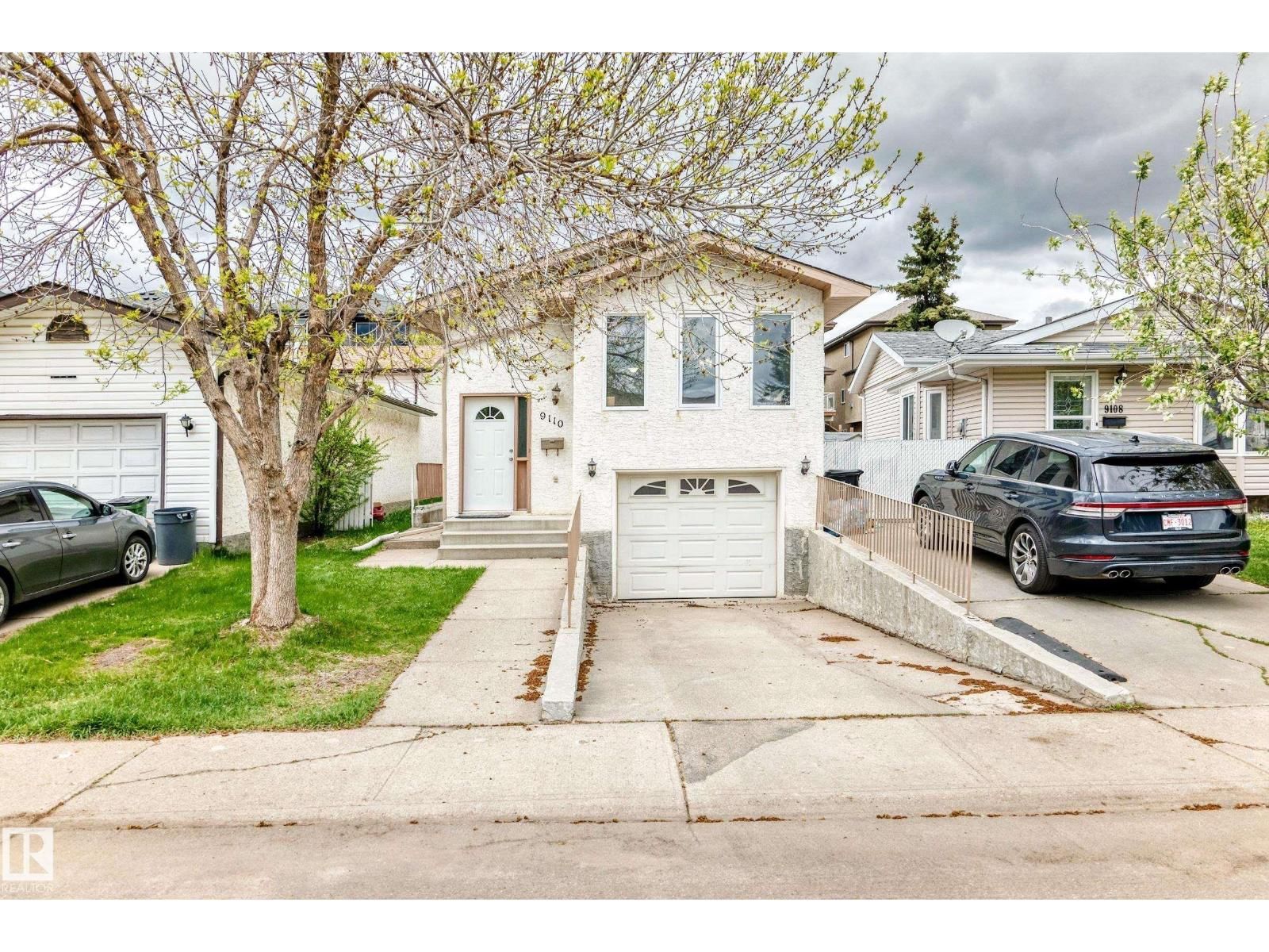 9110 180A AV, Edmonton, Alberta T5Z 2K5
