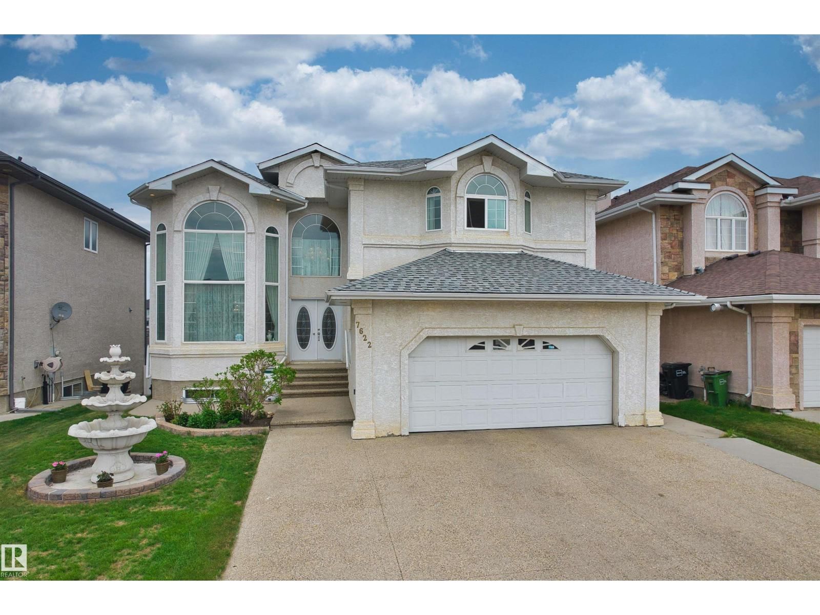 7622 168A AV, Edmonton, Alberta T5Z 3Y7