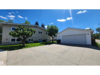 8824 90 ST | Edmonton Alberta | Slide Image Two