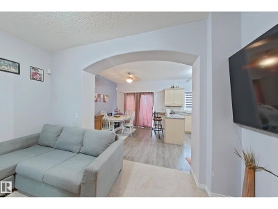 5102 30 AV | Beaumont Alberta | Slide Image Seven