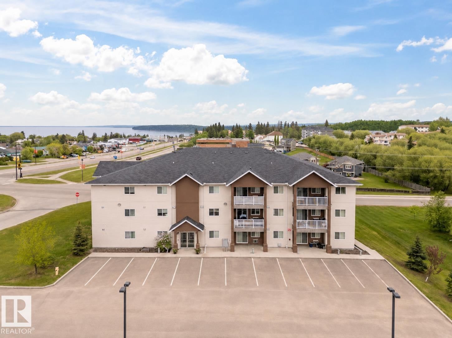1302 8 AV, Cold Lake, Alberta T9M 0C3