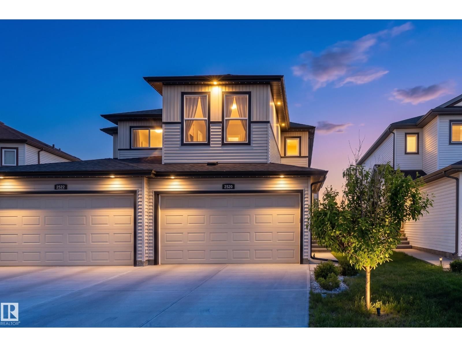 2520 152 AV, Edmonton, Alberta T5Y 3Z1