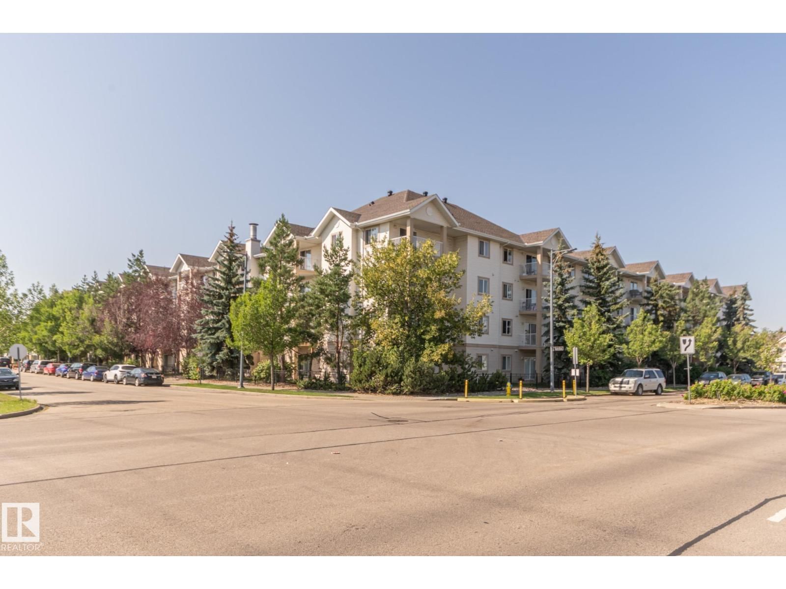 119 Edwards Dr, Edmonton, Alberta T6X 1J9