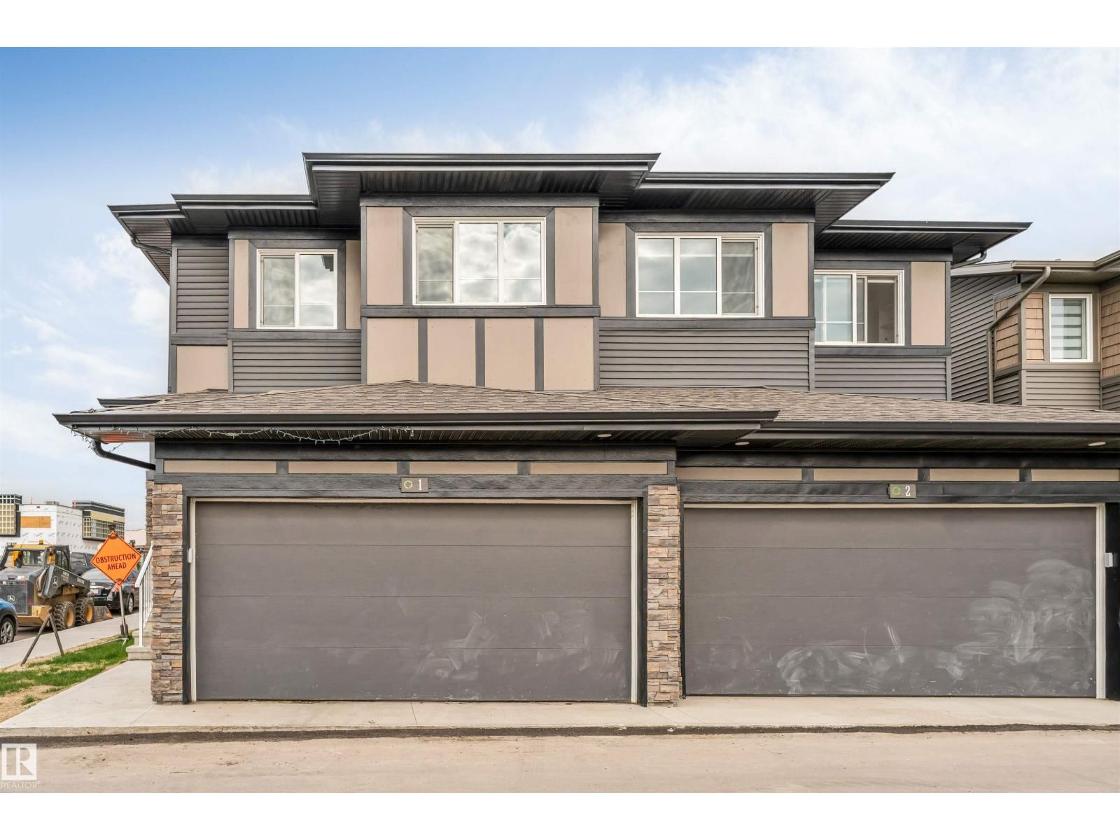 2710 66 ST, Edmonton, Alberta T6X 3H4