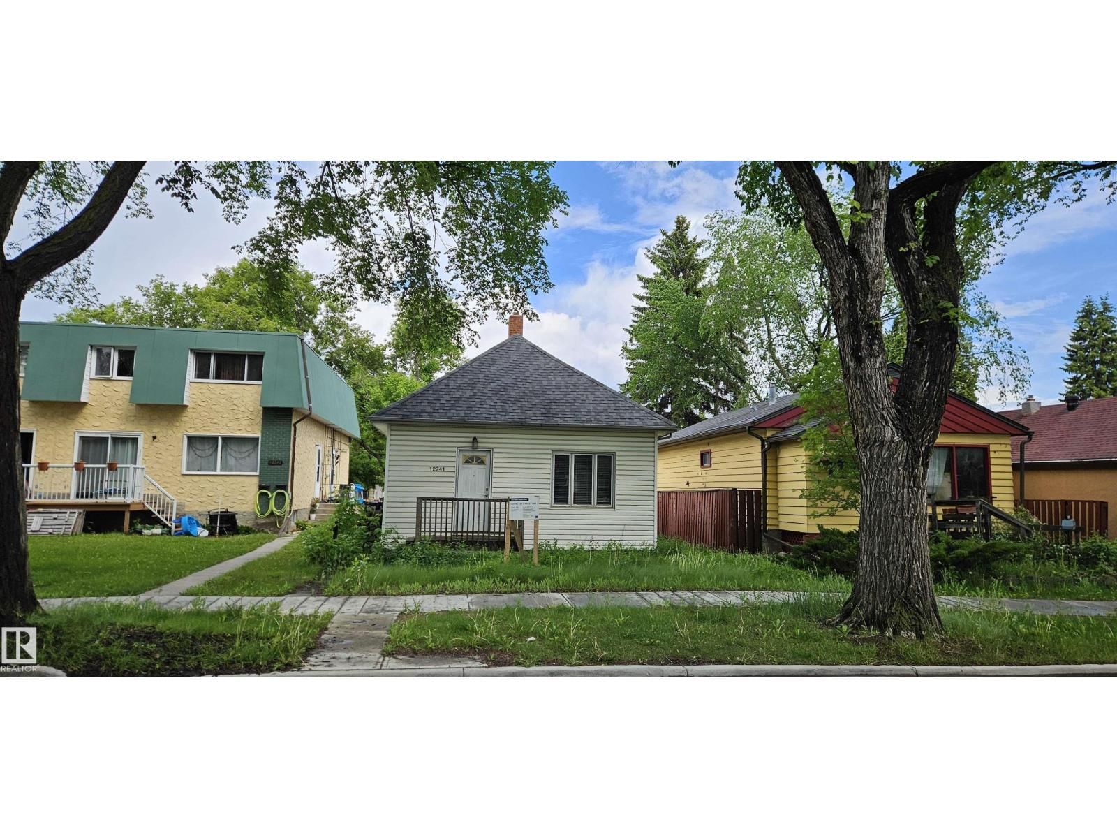 12741 117 ST, Edmonton, Alberta T5E 5J6