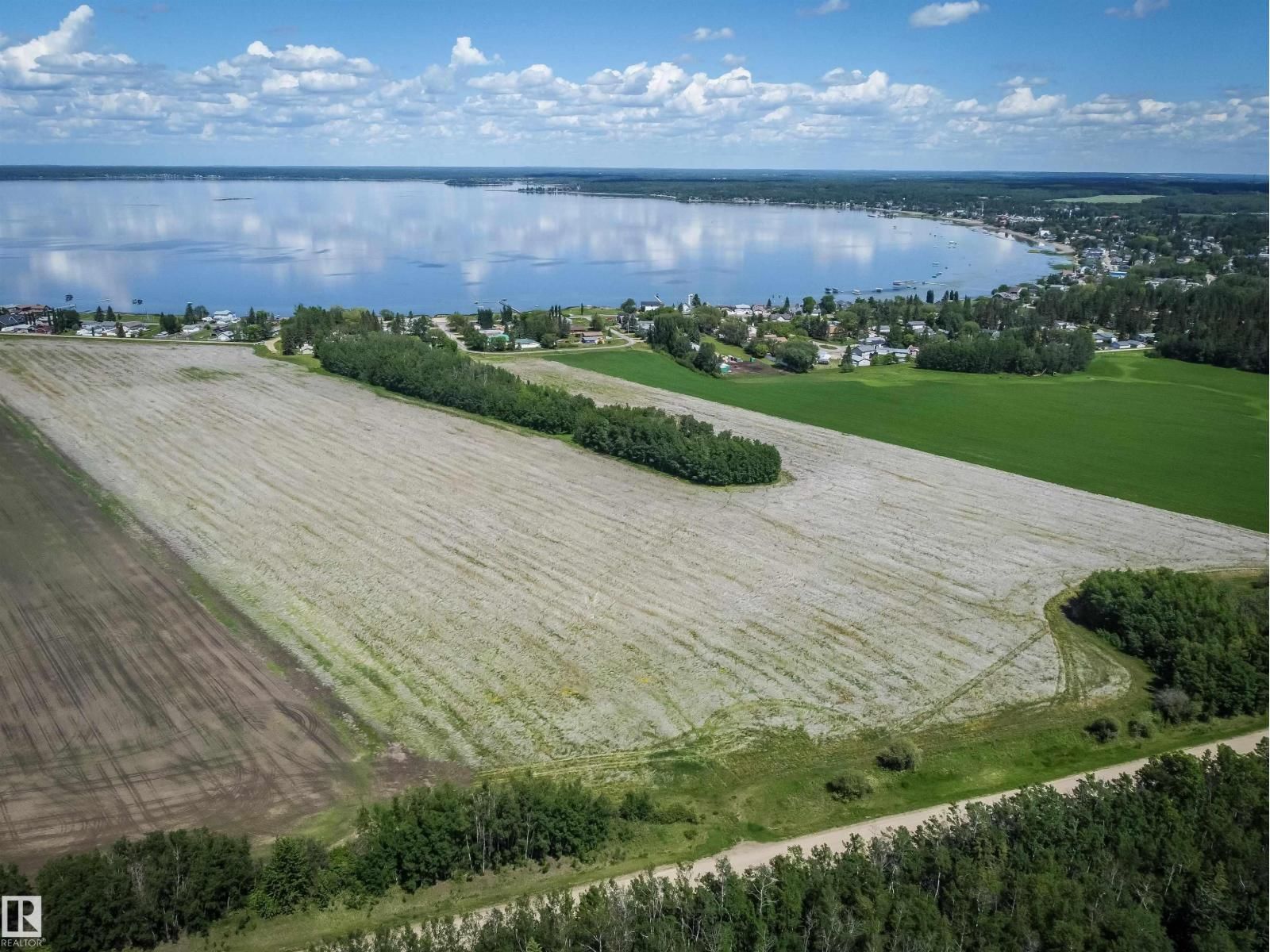 5 3 rr, Rural Lac Ste. Anne County, Alberta T0E 0A0