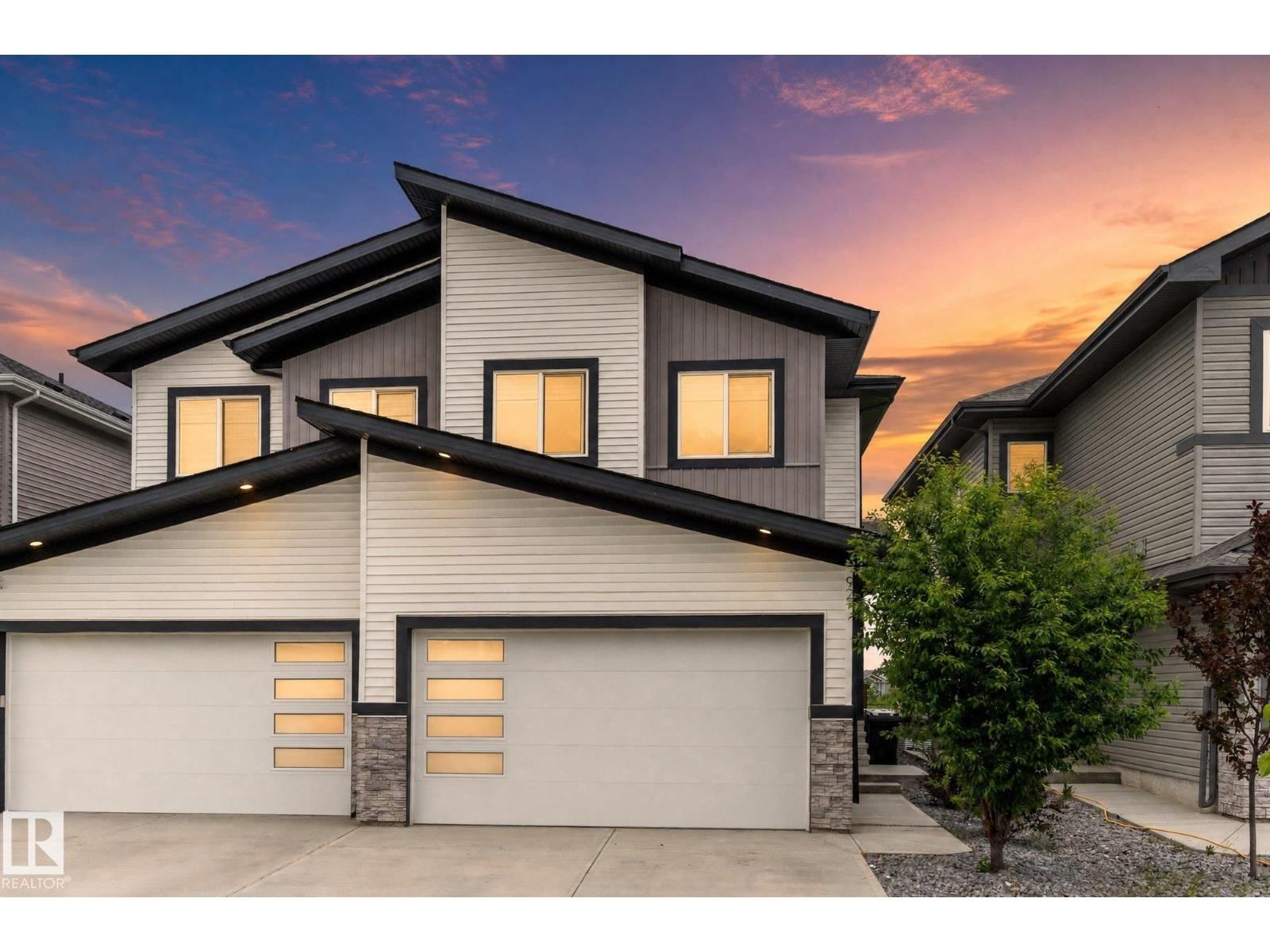 92 ELM ST, Fort Saskatchewan, Alberta T8L 0X8