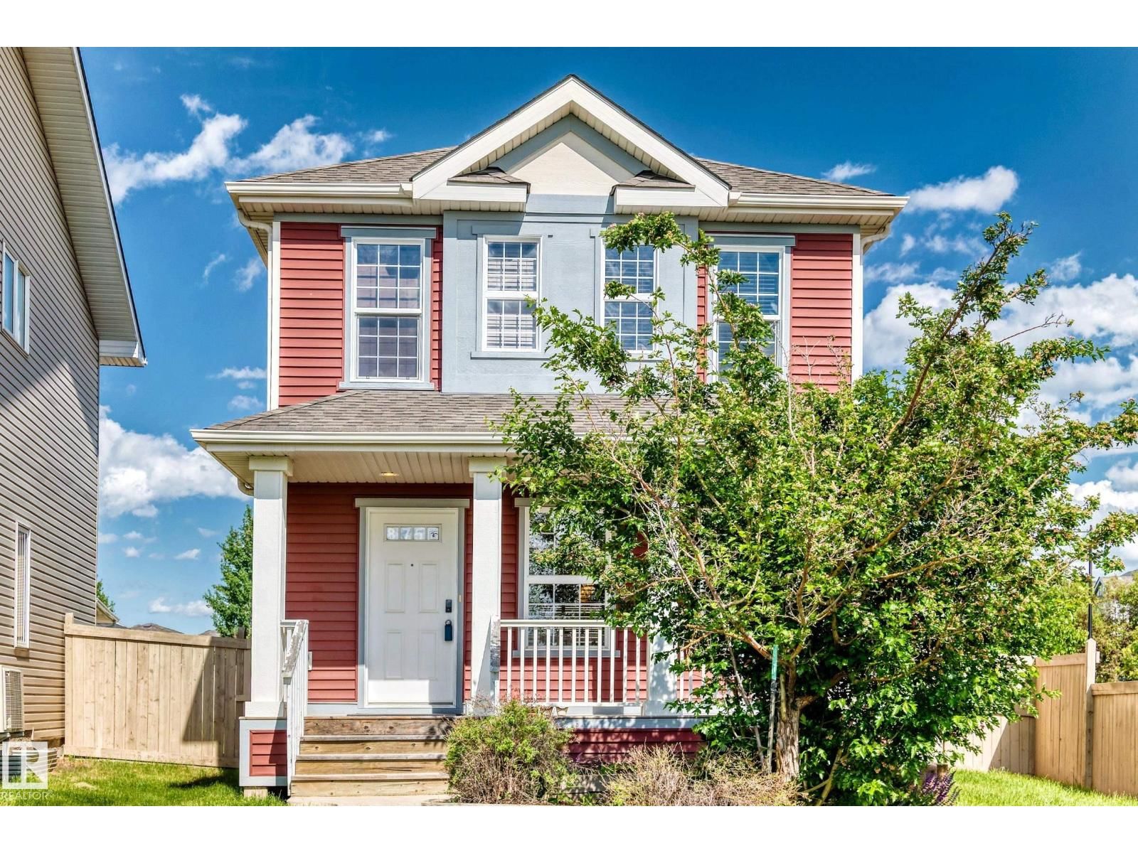 875 CHAPPELLE LINK, Edmonton, Alberta T6W 2W3
