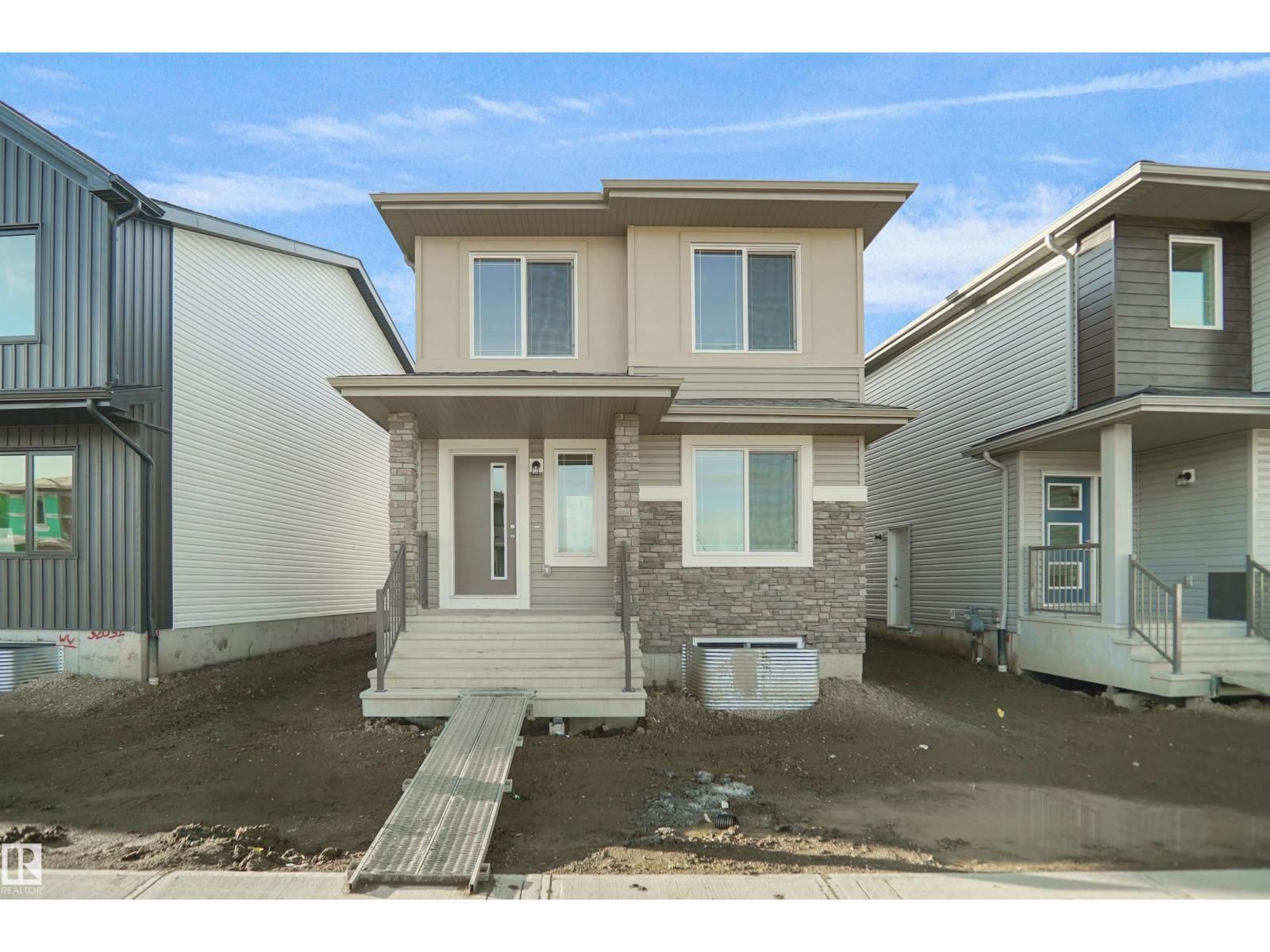 22513 83A AV, Edmonton, Alberta T5T 4N5