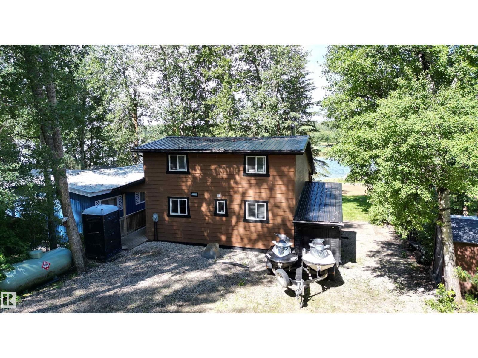 52220 HGHWAY, Rural Parkland County, Alberta T0E 0H0