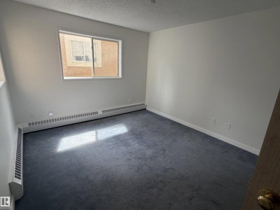 17467 98A AV NW | Edmonton Alberta | Slide Image Sixteen