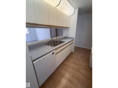 17467 98A AV NW | Edmonton Alberta | Slide Image Four
