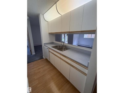 17467 98A AV NW | Edmonton Alberta | Slide Image Five