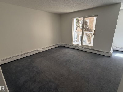 17467 98A AV NW | Edmonton Alberta | Slide Image Nine
