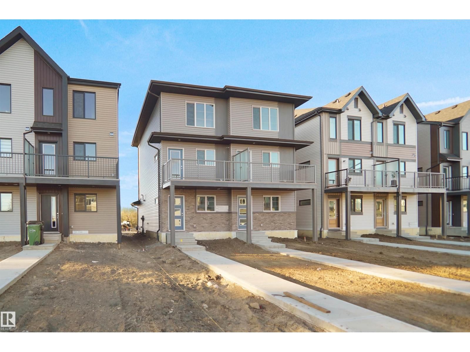 920 19 AV, Edmonton, Alberta T6T 1J1