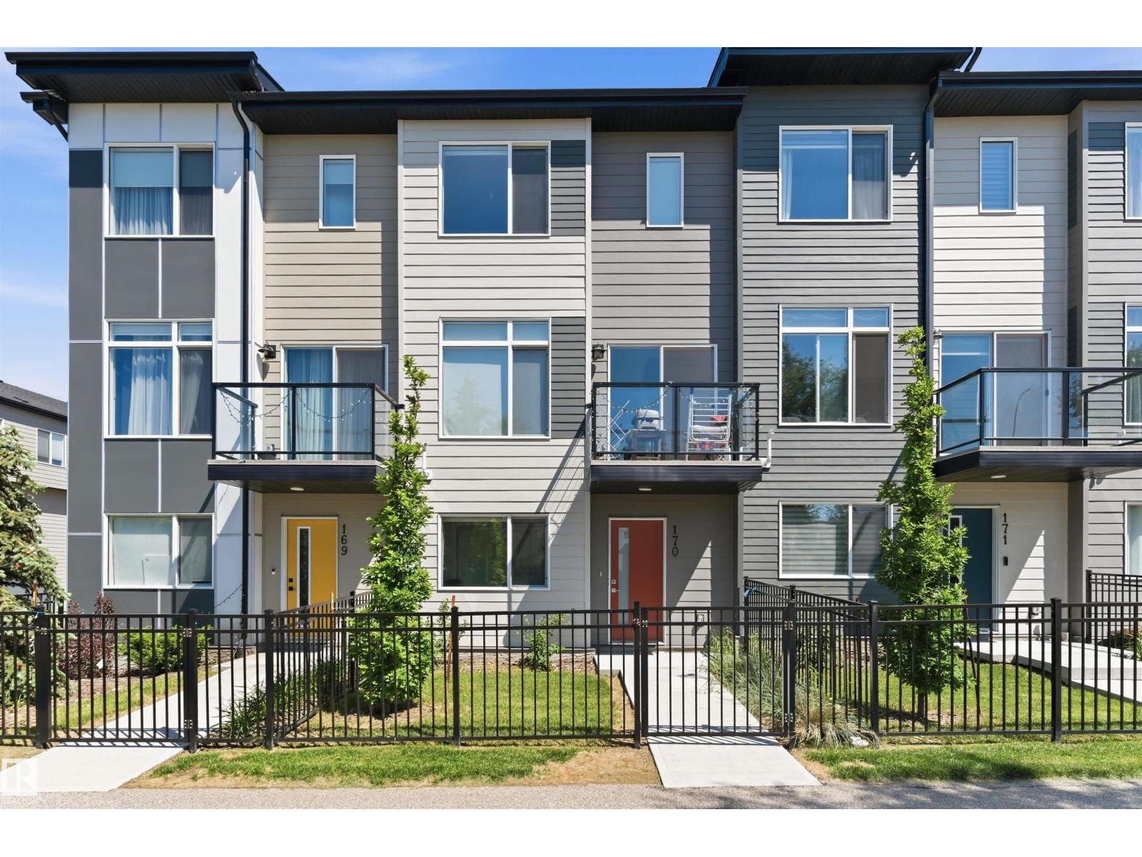 170 WELSH DR, Edmonton, Alberta T6X 1Y8