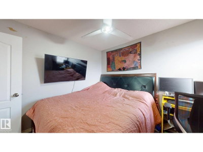 1808 36 AV NW | Edmonton Alberta | Slide Image Nineteen