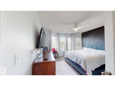 1808 36 AV NW | Edmonton Alberta | Slide Image Twenty-two
