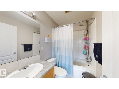 1808 36 AV NW | Edmonton Alberta | Slide Image Twenty-seven