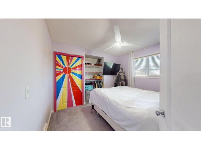 1808 36 AV NW | Edmonton Alberta | Slide Image Twenty-eight