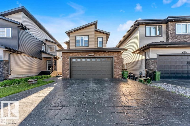 16756 60 ST Edmonton Alberta, T5Y 0W5 - 5 Bedrooms Home For Sale
