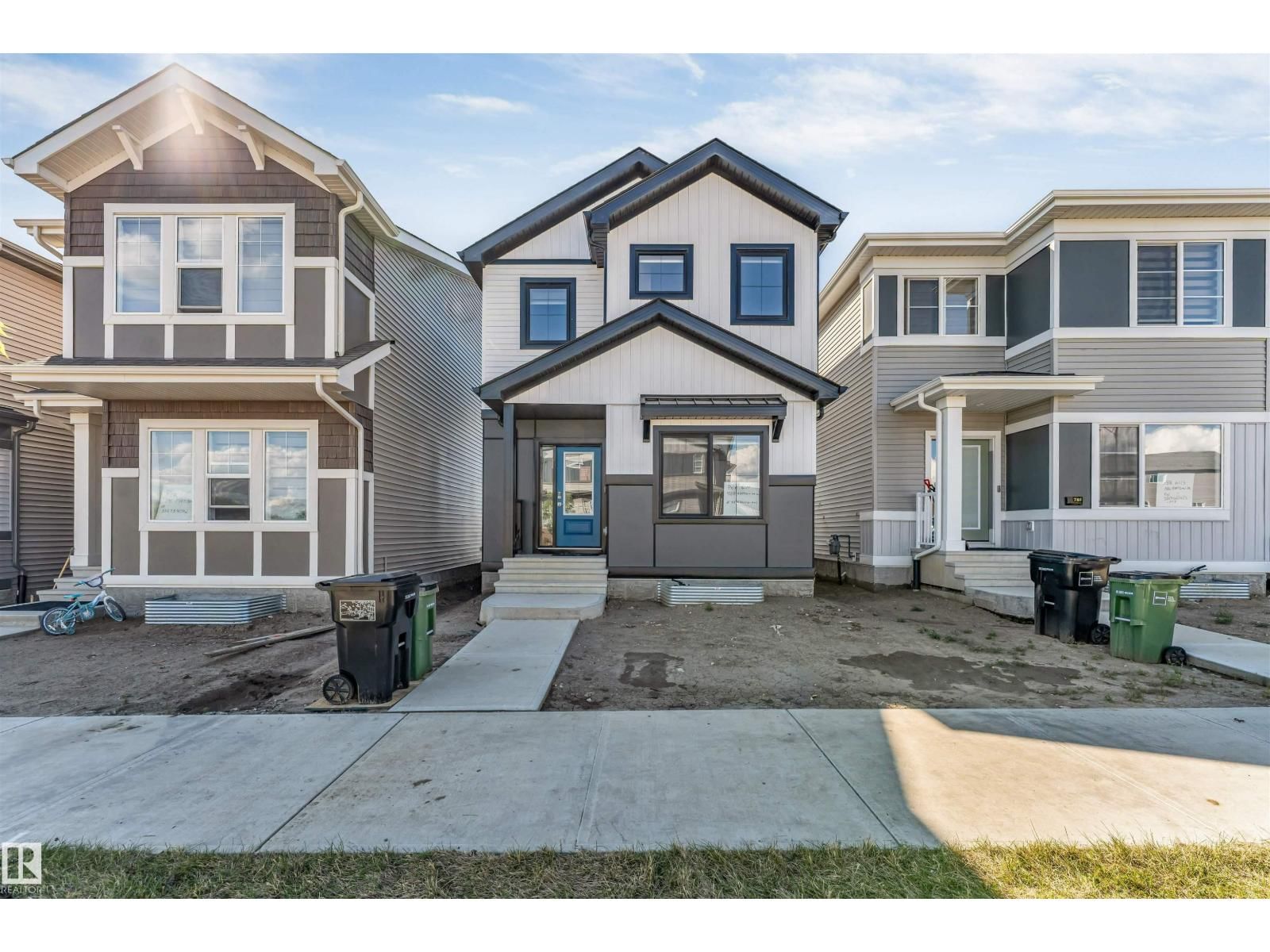 788 MATTSON DR, Edmonton, Alberta T6X 1A3