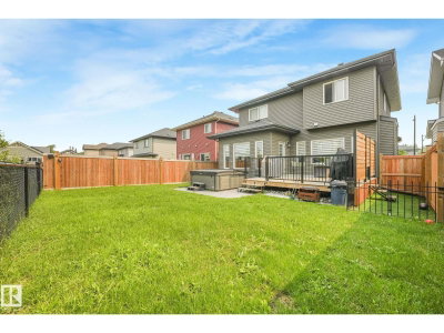 556 MERLIN LANDING LD | Edmonton Alberta | Slide Image Nine