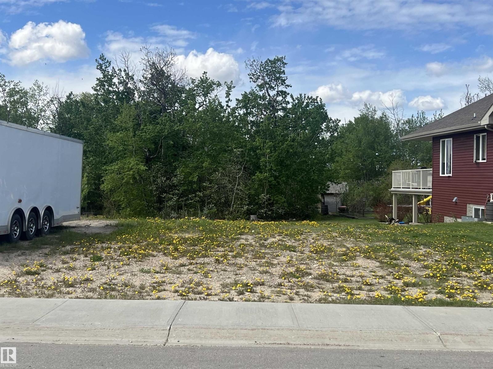 15 Whitetail PT, Rural Lamont County, Alberta T0B 3H0