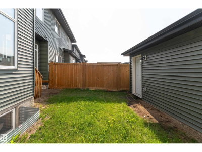 1457 KESWICK DR | Edmonton Alberta | Slide Image Four