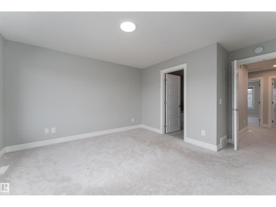 1457 KESWICK DR | Edmonton Alberta | Slide Image Nine