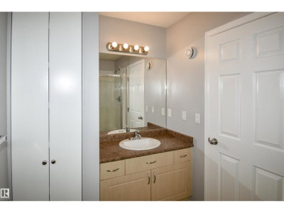 72 Hartwick LD | Spruce Grove Alberta | Slide Image Twenty