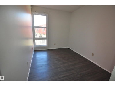 617 MILLBOURNE RD E NW | Edmonton Alberta | Slide Image Sixteen