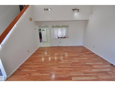 617 MILLBOURNE RD E NW | Edmonton Alberta | Slide Image Five