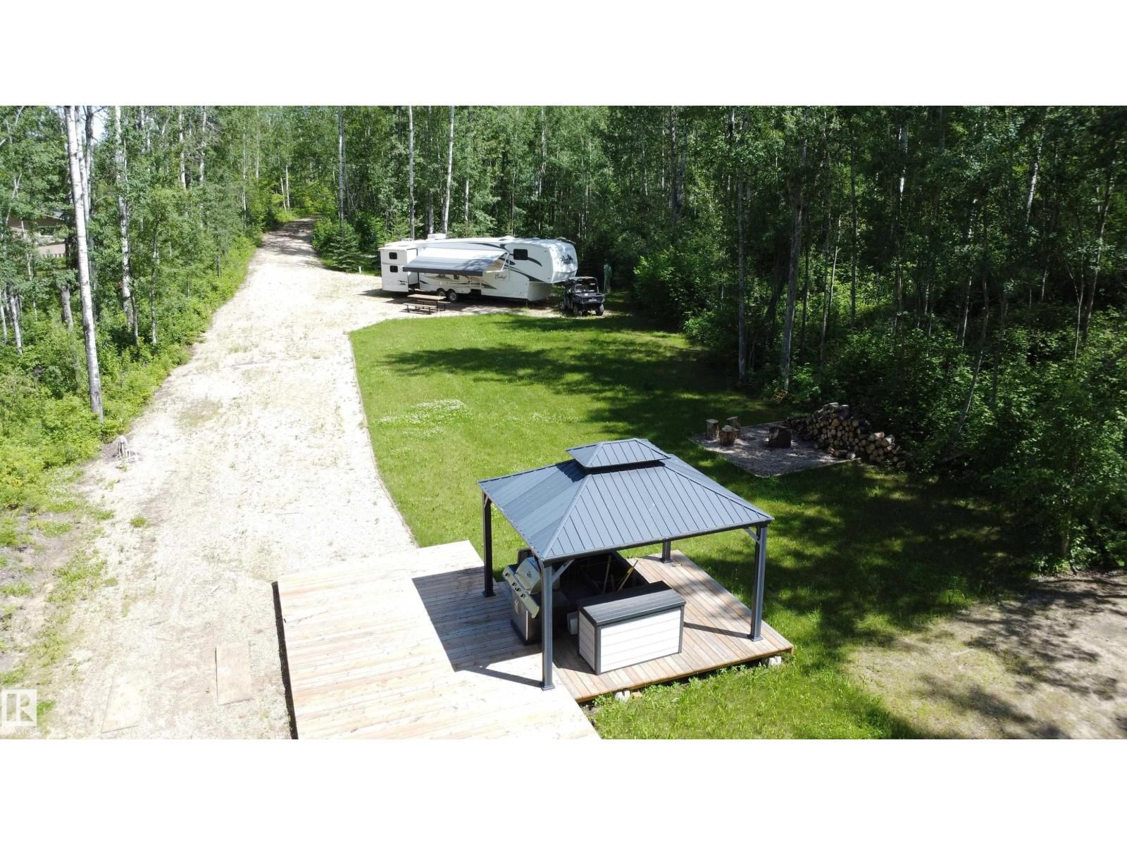 12 Summerlea Drive, Rural Barrhead County, Alberta T7N 1N3
