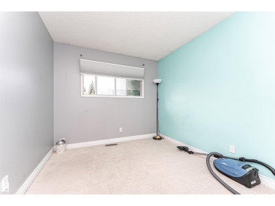 11512 24 AV | Edmonton Alberta | Slide Image Twenty-one
